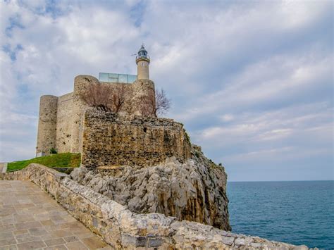 mejores restaurantes en castro urdiales|Donde comer en Castro Urdiales restaurantes。